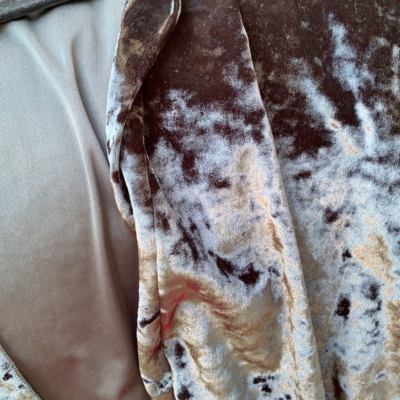 Dark Green Short Sleeve Velvet Feel Kimono Size M/L - Picture 4 of 10